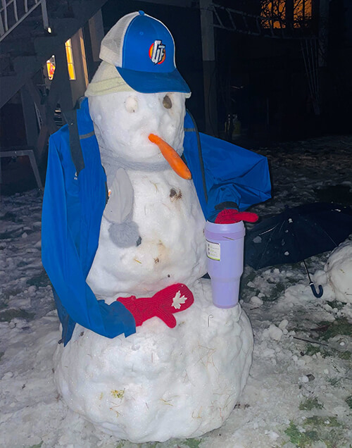 Snowman as Snow Removal Contractor Vancouver | Grime Fighters