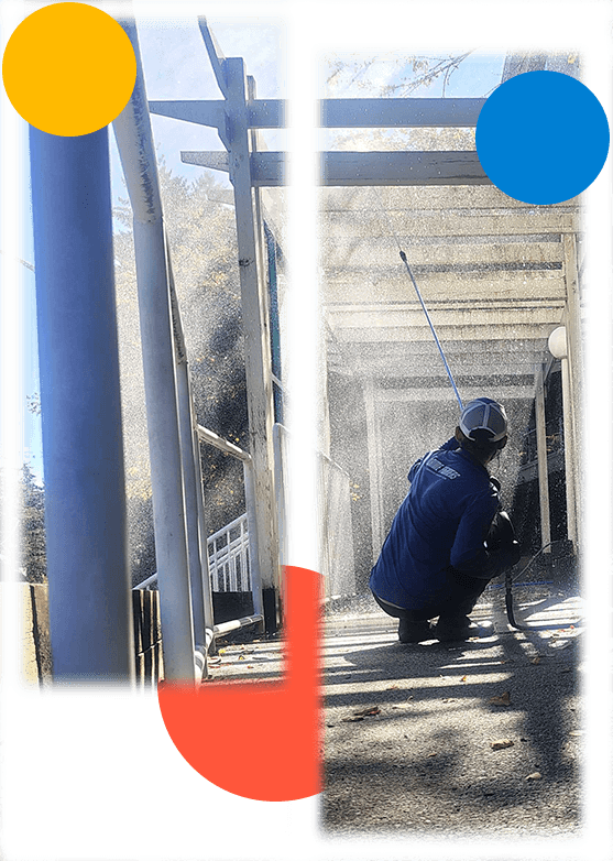 Soft & Pressure Washing West Vancouver | Grime Fighters Property Maintenance